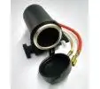 Encendedor hembra plastico con tapa y soporte