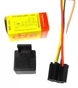 Relay Doble Salida 904 12v 50a Con Ficha 5 Vias